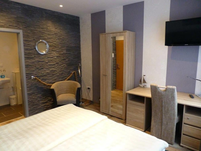 Bedroom 4, Hotel Rustersieler Hof, Wilhelmshaven