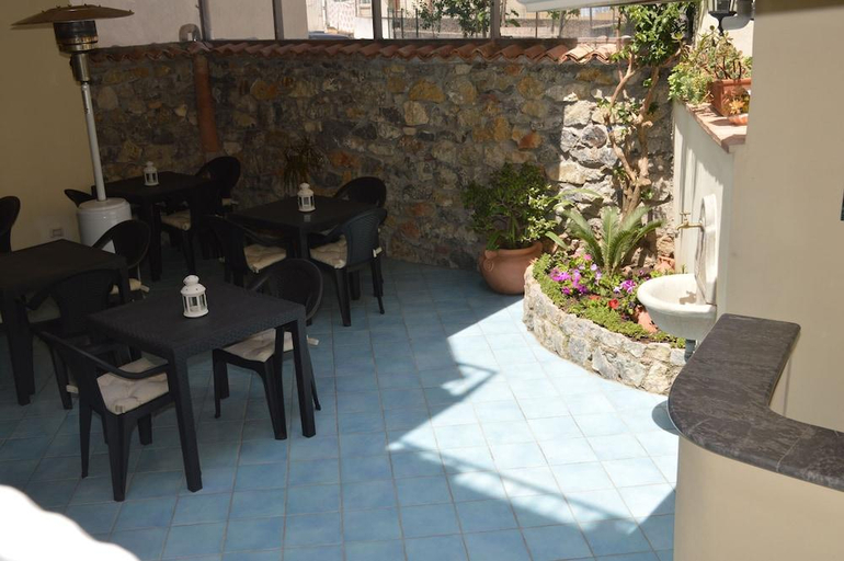 Food & Drinks, Borgo 800, Cosenza