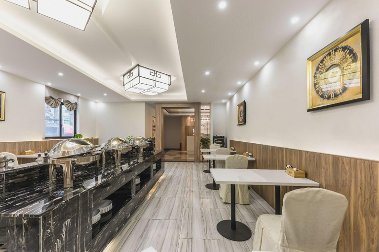 Food & Drinks 2, P&E Hotels (Zhenjiang High-speed Rail Wanda), Zhenjiang