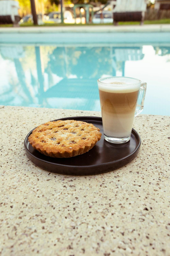 Food & Drinks 5, La Quinta Hostel & Suites, n.a337
