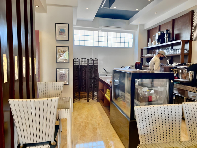 5, ATTIC HOTEL, Lapu-Lapu City