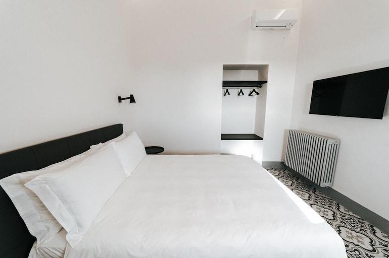 Bedroom 2, Palazzo Frangipane, Lecce