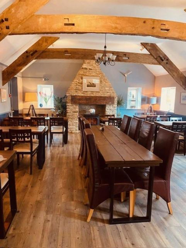 Others 3, The Rose and Crown, Dorset