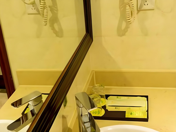 Bathroom 4, Vienna Hotel Nanchang Hongcheng Maya Park Chaoyang, Nanchang