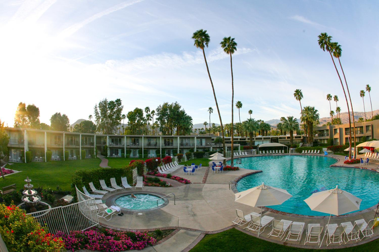 Sport & Beauty 5, Shadow Mountain Resort, Riverside