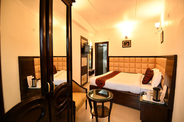 Bedroom 3, Hotel Mount N Lake, Nainital