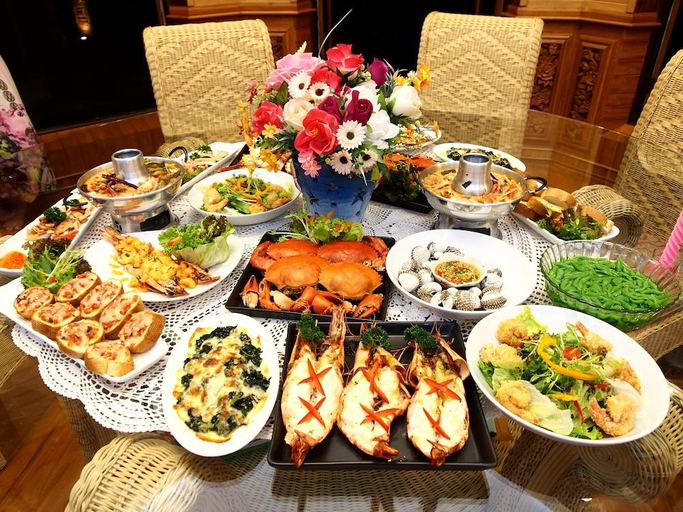 Food & Drinks 5, Aiyara Garden Resort, Muang Chanthaburi