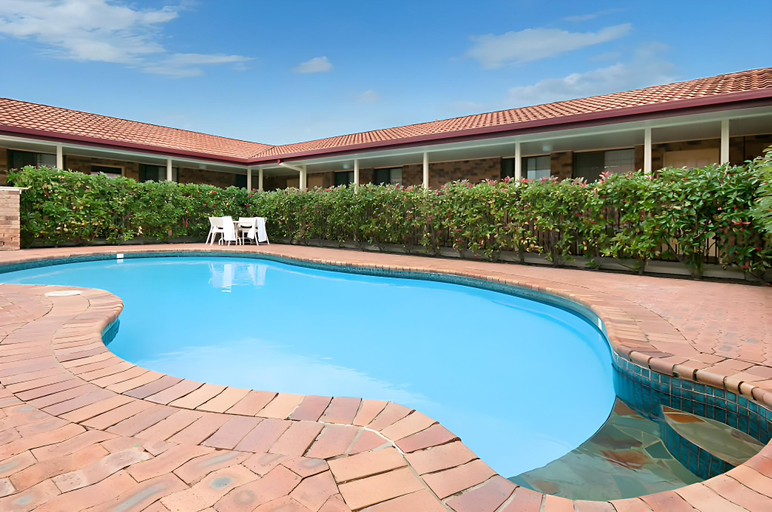 Sport & Beauty 3, Ballina Travellers Lodge, Ballina