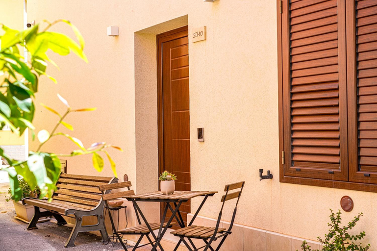 Exterior view 5, Casa Vacanza Stomar, Ragusa