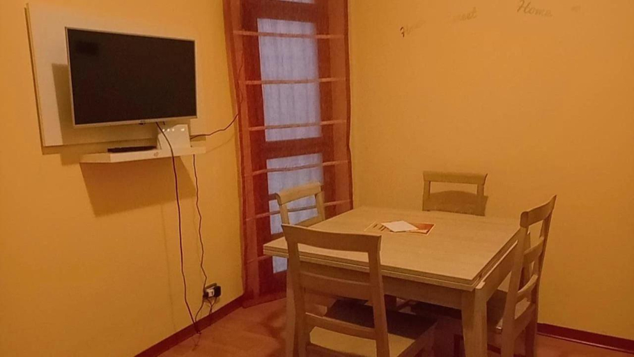 Others 2, Casa Gemelli Gemelli, Rome