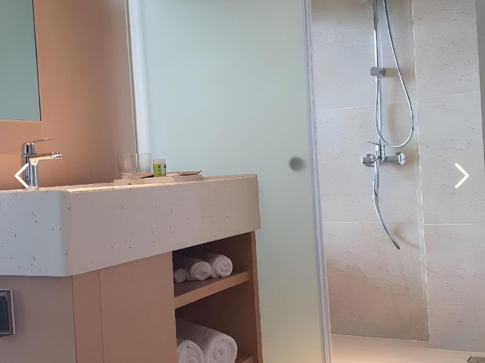 Bathroom 4, THE ARENAL RESORT CAM RANH, Cam Lâm