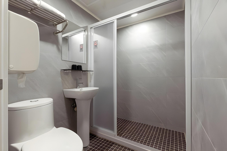Bathroom 4, Fooyee Hotel Wenxin Zhongqing, Taichung