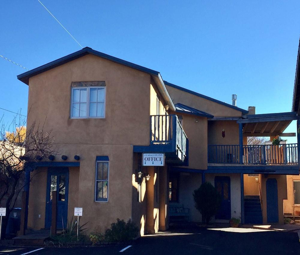 Exterior & Views, Guadalupe Inn, Santa Fe