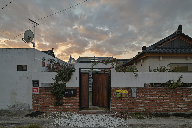 Others 2, Dongparang hanok stay, Gyeongju