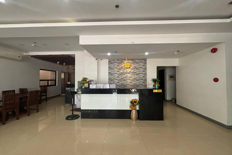 Public Area 3, Yellowbell Hotel, Batangas City