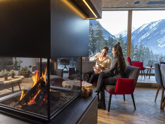 Food & Drinks, Luxury Chalet with Views and Sauna, Zell am See