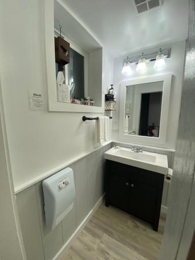 Bathroom 2, Our Place Up North BnB, Muskoka