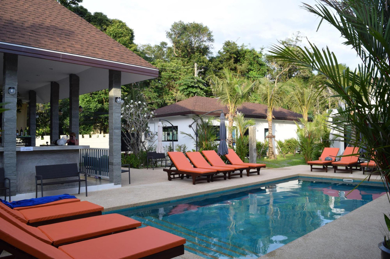 Sport & Beauty 5, Lotus Bleu Resort & Restaurant, Phuket Island
