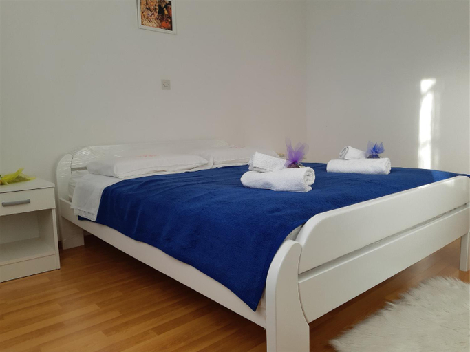 Bedroom 2, Apartments Gaj, Šibenik