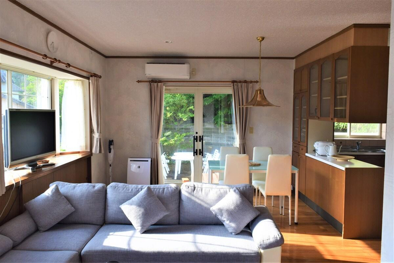 Public Area, Ritomaru House Iki Ashibe - 1 Minute Walk to the Beach (Dog-Friendly), Iki