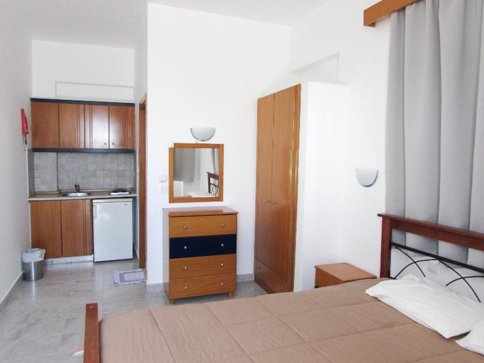 Bedroom 2, Studios Coralli, South Aegean
