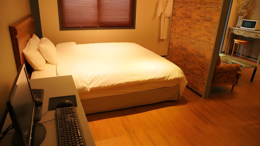 Bedroom 3, Hotel Rainbow, Changnyeong
