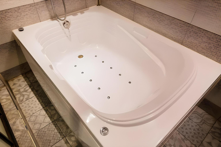 Bathroom, Yongin Avenue Hotel, Yongin