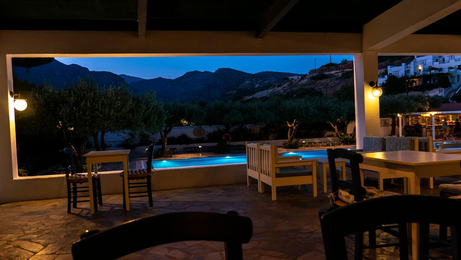 Food & Drinks 5, Villea Village by GHH, Crete