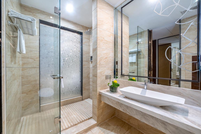 Bathroom 4, Golden Celebration Hotel, Nanning