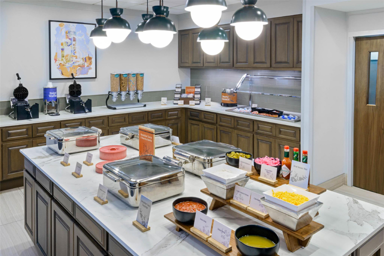 Food & Drinks 4, Homewood Suites by Hilton Orlando-UCF Area, Orange