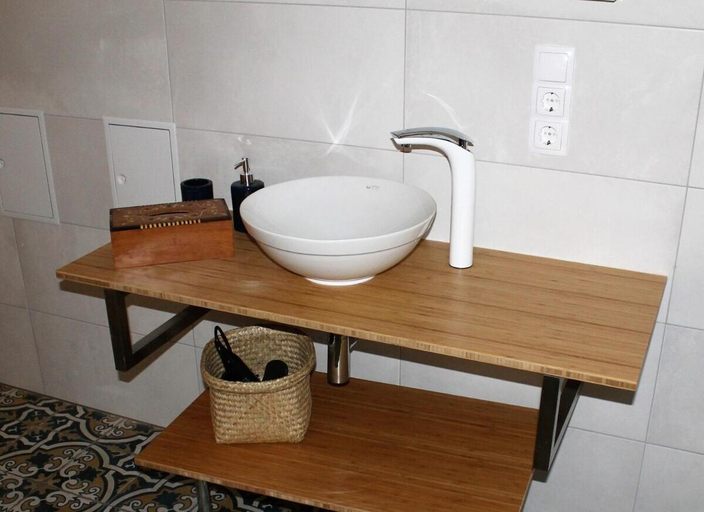 Bathroom, Appartement Gensungen, Schwalm-Eder-Kreis