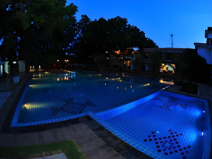 Sport & Beauty 3, Anantamaa Trincomalee, Trincomalee Town and Gravets
