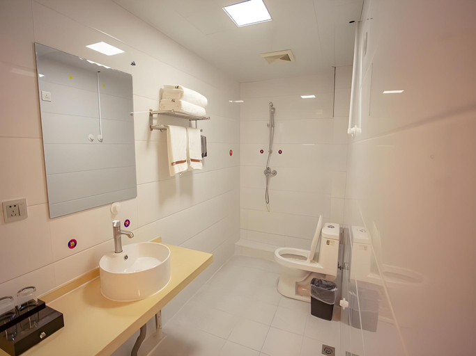 Bathroom, Jun Hotel Hunan Chenzhou Dongjiang Lake, Chenzhou
