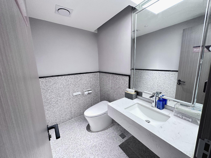 Bathroom 4, Hanting Hotel Puyang Huanghe Road, Puyang