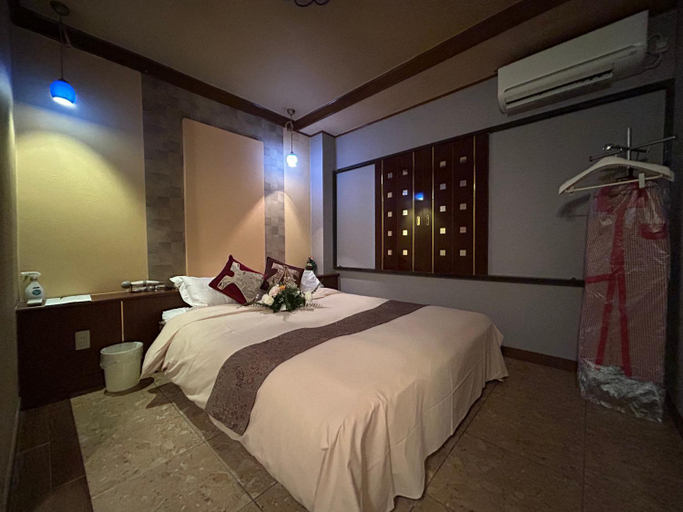 Others 1, Oasis Hotel, Honjō
