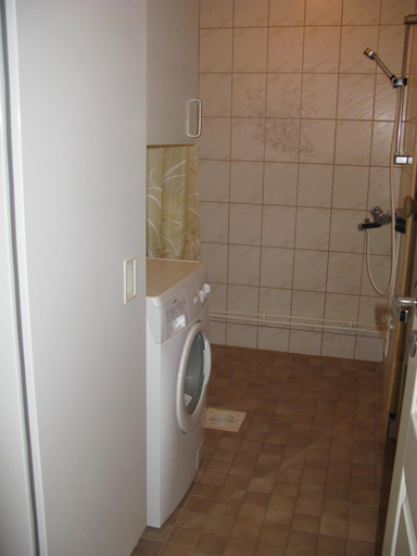 Bathroom, Koli Country Club, North Karelia