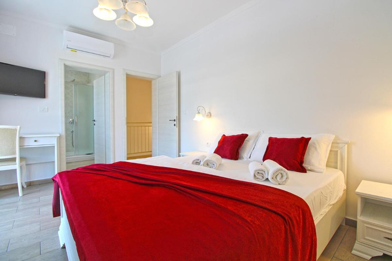 Bedroom 4, Elegant villa with private pool in Bale, Bale