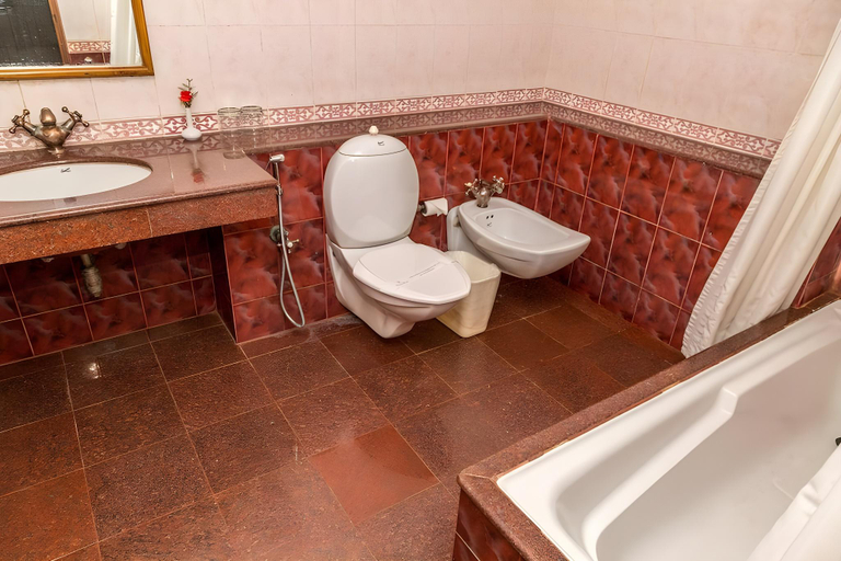 Bathroom 3, Vestin Park Chennai Hotel, Chennai