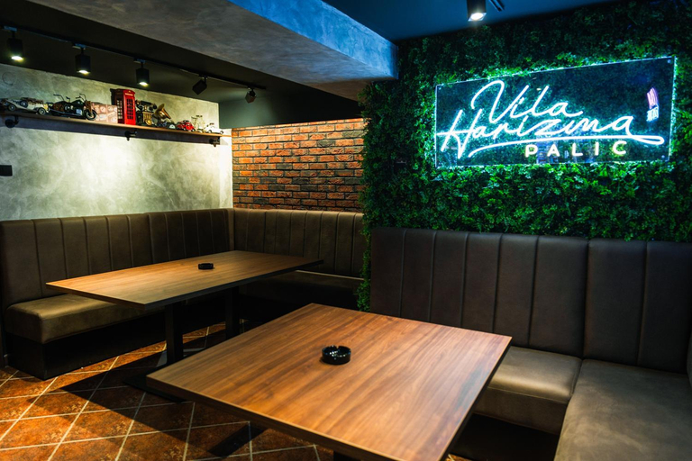 Food & Drinks 4, vila Harizma, Subotica