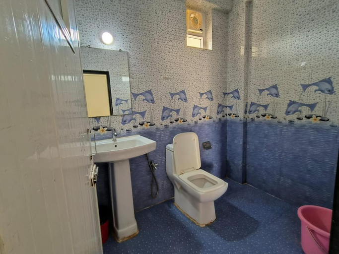 Bathroom 2, The baga in guest house - baga beach, North Goa