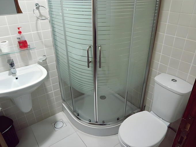 Bathroom 4, Al - Amer Palace Hotel, Wadi Essier