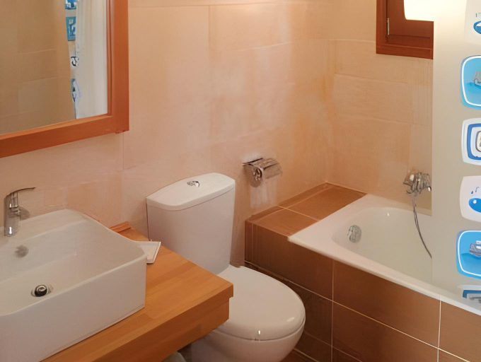 Bathroom 3, Tesoro of Ithaca, Ionian Islands