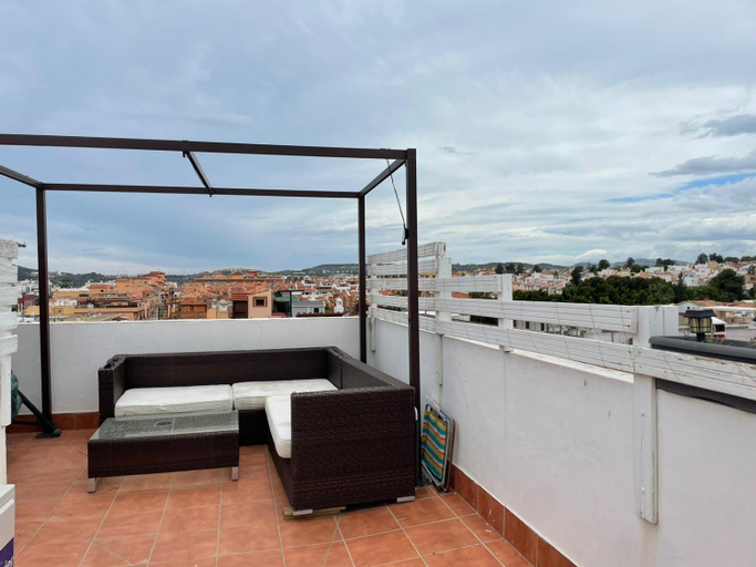 Others 4, Lets in the Sun - Apartments Clavel, Málaga