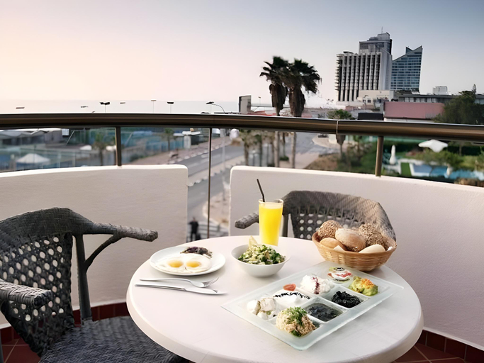 Food & Drinks, Marine Heights Suites Hotel