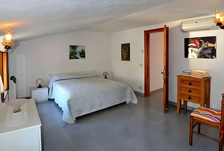 Bedroom 2, Villa La Favola With Sea View, Napoli