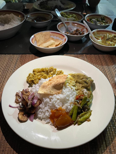 Food & Drinks 5, Villa Sun Rising, Habaraduwa
