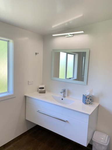 Bathroom 3, Woodstock Cottage, Westland