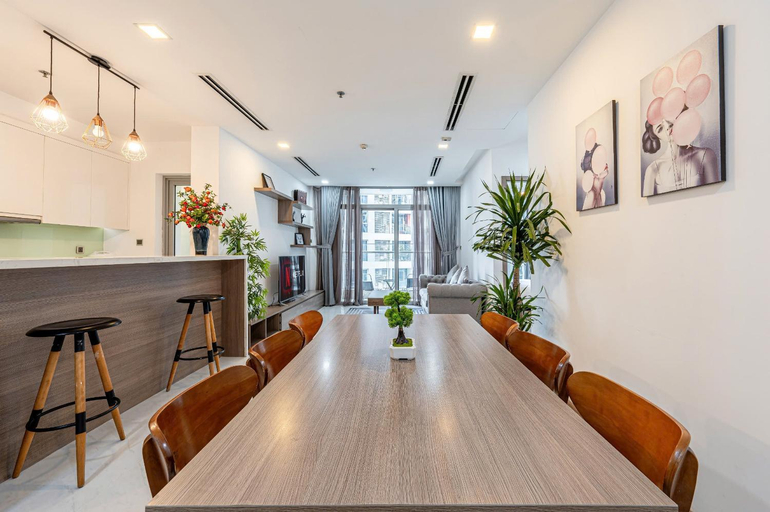 Food & Drinks, LUNA Apartment- Vinhomes Central Park, Bình Thạnh