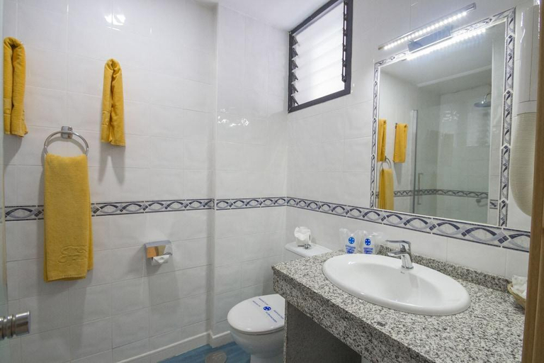 Bathroom 5, Aparthotel Green Field, Las Palmas