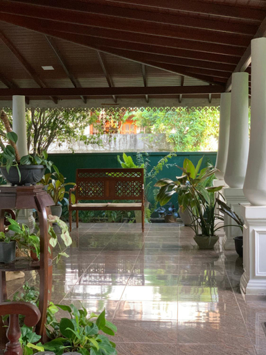 Others 2, Villa Green, Minuwangoda